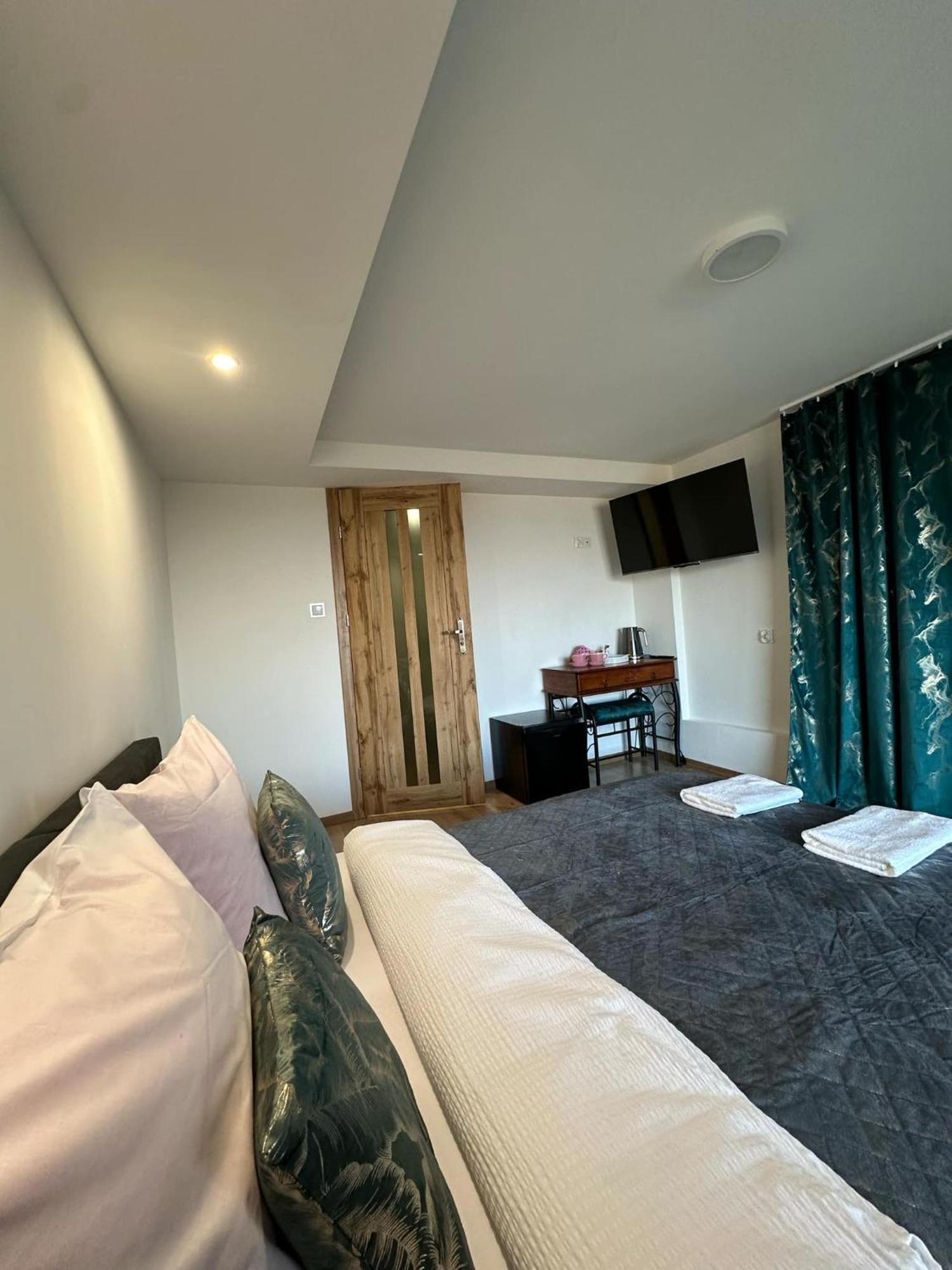Apartament Bena Ze Zjawiskowym Tarasem Widokowym Chełmno Dış mekan fotoğraf