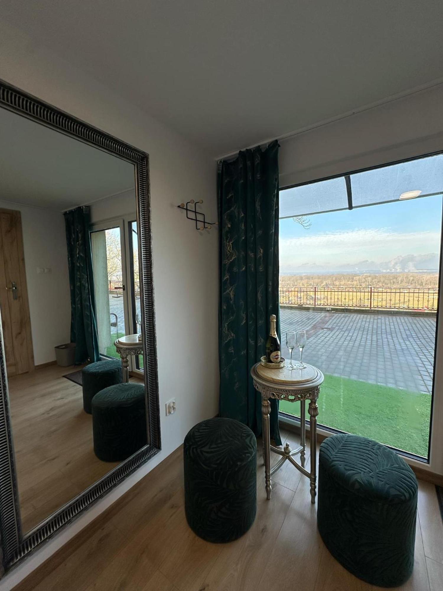 Apartament Bena Ze Zjawiskowym Tarasem Widokowym Chełmno Dış mekan fotoğraf